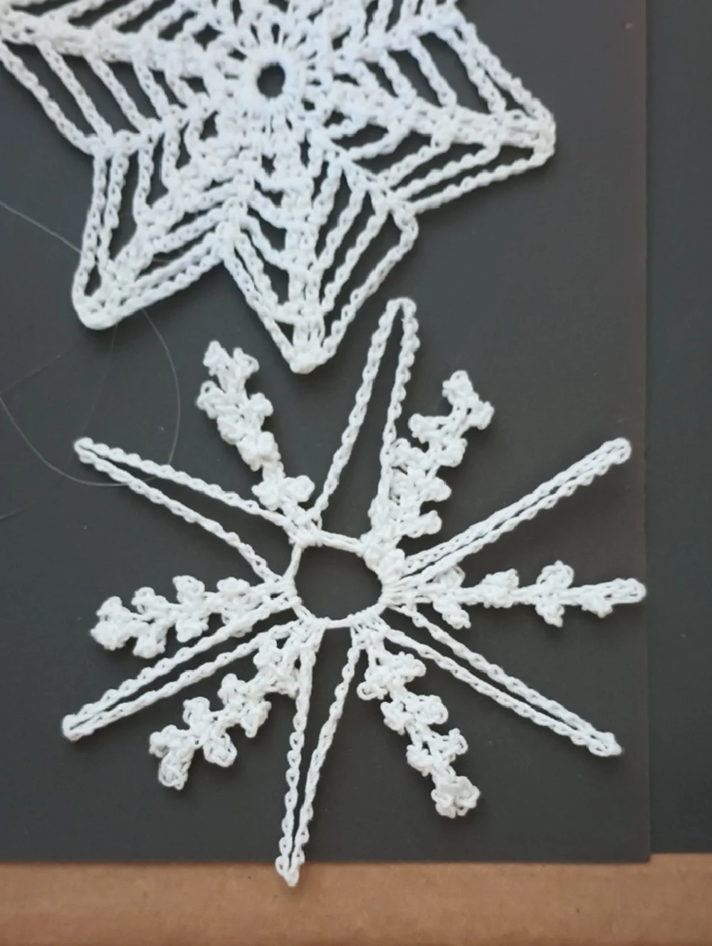 White Hand  Crochet Snowflake Christmas Tree Ornaments - Picture 7 of 7